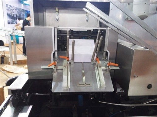 機械及行業設備